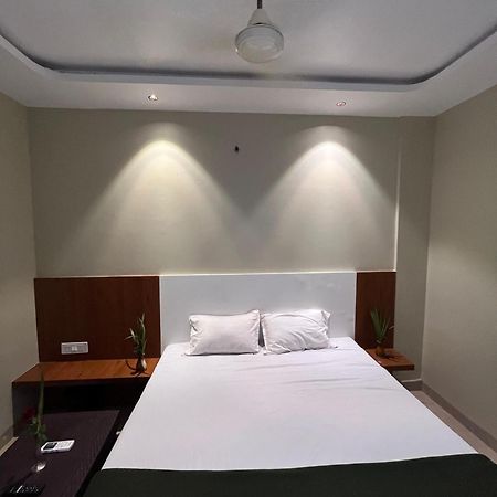 Hotel Sun Lodging Bhiwandi Dış mekan fotoğraf