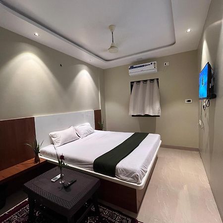 Hotel Sun Lodging Bhiwandi Dış mekan fotoğraf